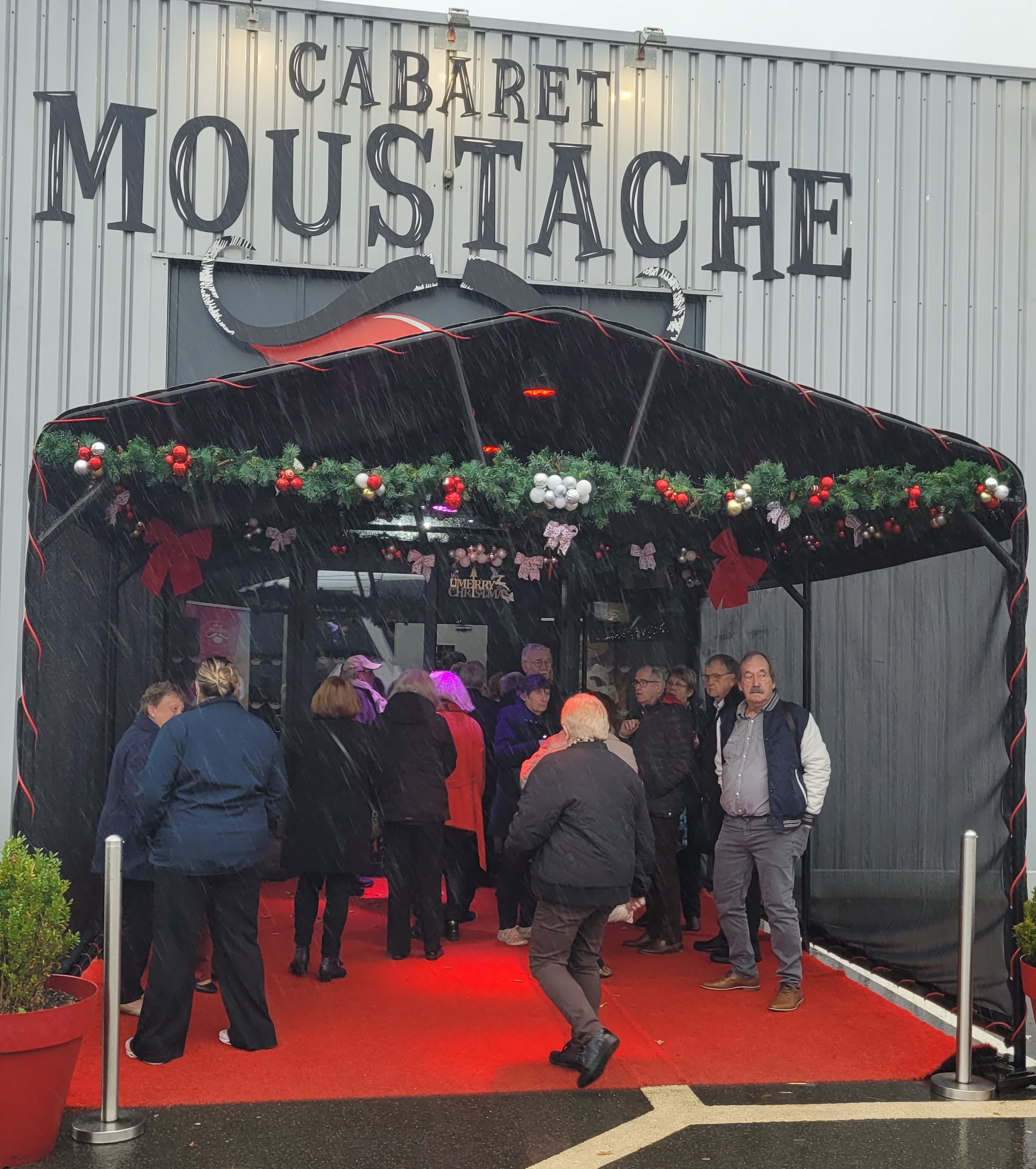 CABARET MOUSTACHE - 28/11/2025